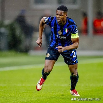 国米大麻烦:47场16球飞翼,离队解约金只2500万,曼城巴萨竞争!