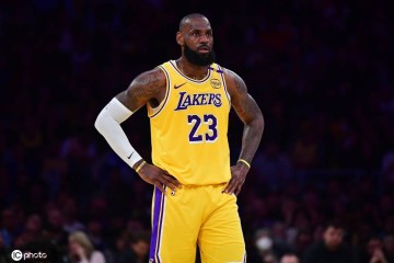 力压乔丹科比!詹姆斯连续21个赛季入选最佳阵容