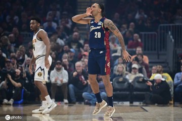 默里34+6+7米切尔33+6+5 骑士逆转掘金迎三连胜