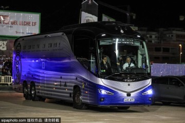 西甲三强会师国王杯八强!皇马巴萨马竞齐晋级,16强赛精彩纷呈