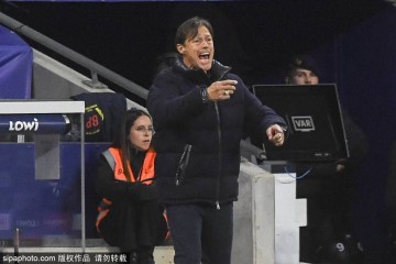 西甲激战:维戈塞尔塔迎战西班牙人,谁能在巴莱多斯球场笑到最后?