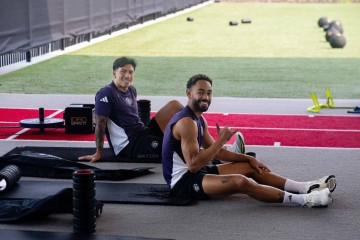 库尼亚请缨复出为曼联而战,他是切尔西克星!阿莫林非赢不可否则恐失高层支持