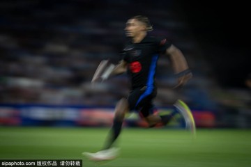 爆!西甲赛季最佳竟是他?巴萨飞翼拉菲尼亚数据称王,Sofascore揭秘背后真相!