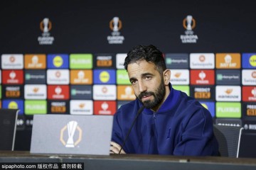 曼联主帅阿莫林:联赛积分与欧联杯同样重要