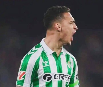 亿元先生变2000万!巴西边锋出奇招,曼联球迷愤怒,西甲劲旅欢喜