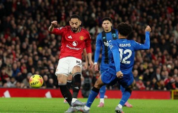 曼联4-4伯恩茅斯,赛后评分揭晓:B费荣膺全场最高MVP