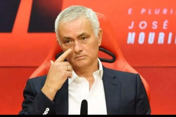 3次欧冠恩怨!穆里尼奥重返斯坦福桥,切尔西球迷集体破防了