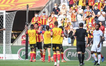 朗斯力争巩固法甲领头羊地位,尼斯遭遇八连败陷入低谷