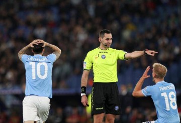 意甲德比盛宴!拉齐奥主场死磕罗马,谁能抢占同城荣耀?